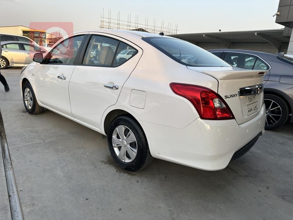 Nissan Sunny
